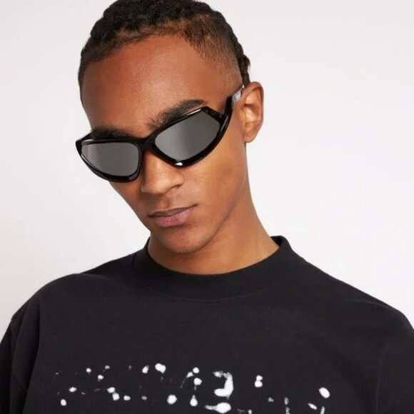 Balenciaga BB0289S 001 BRAND NEW Sunglasses Black Mirror Wraparound Unisex - Picture 4 of 12